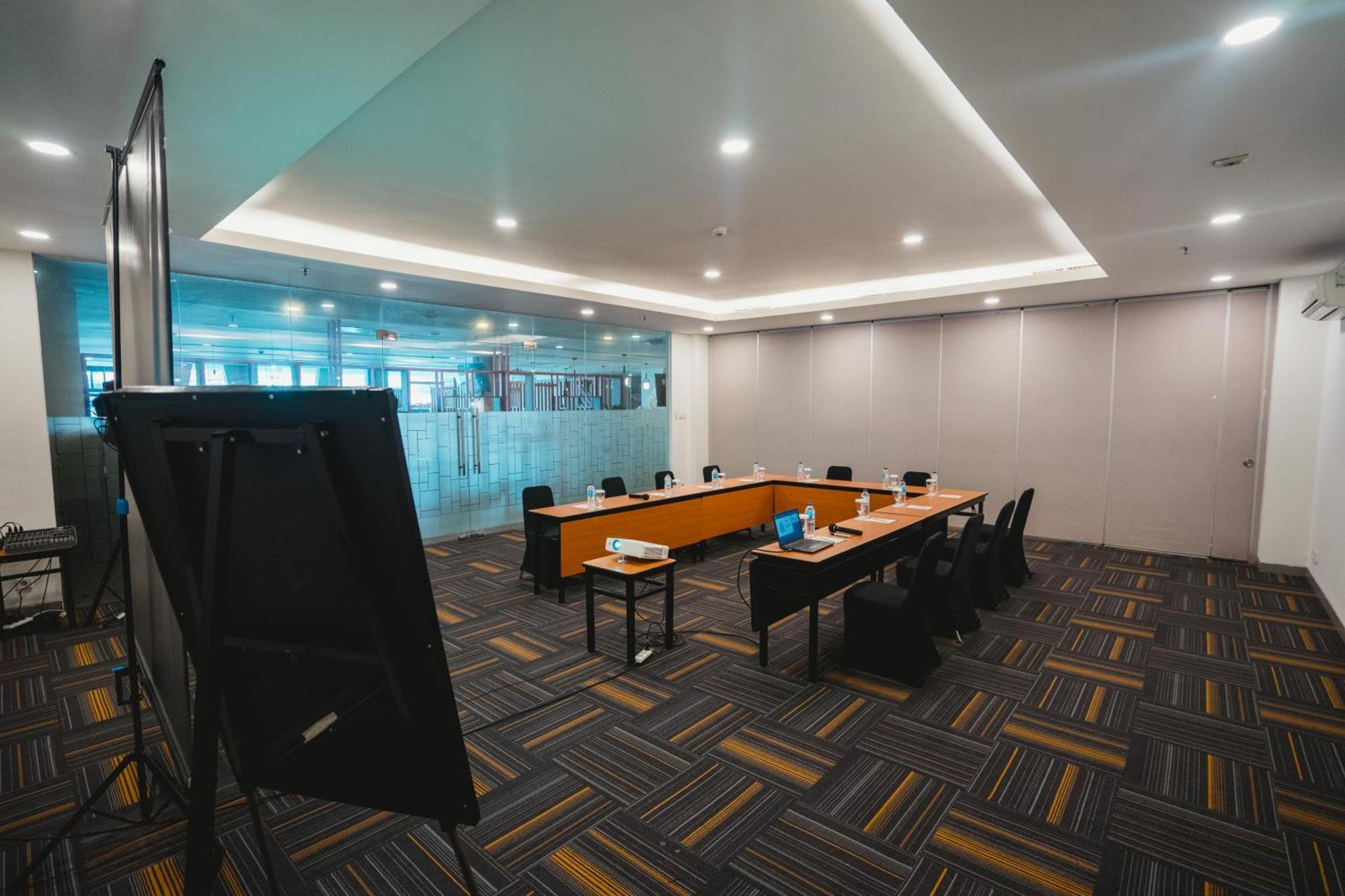 Carani Hotel Yogyakarta 3*
